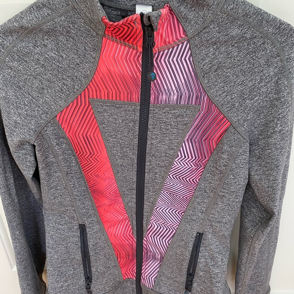 Ivivva gray and pink zip up
